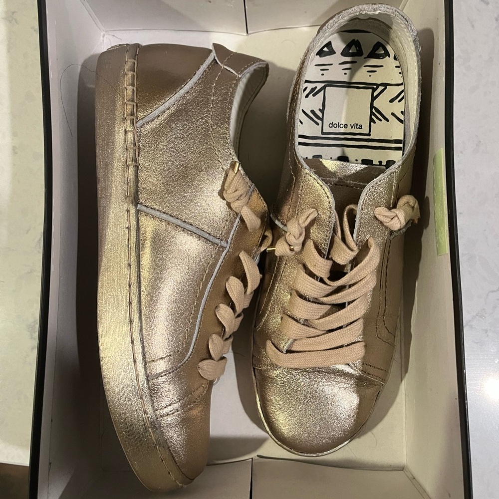 DOLCE VITA Copper ZALEN LACE UP SLIPON SNEAKER | size: 7.5 | worn once to try on
